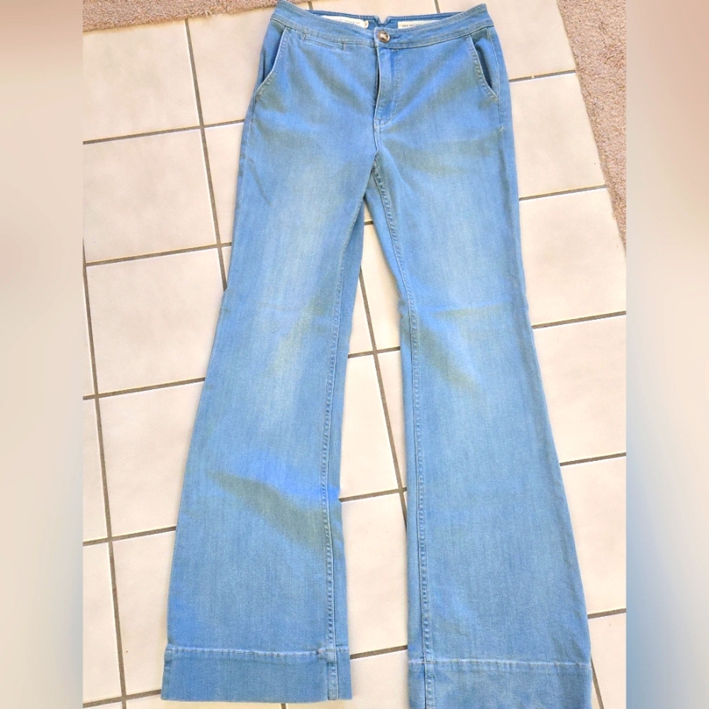 Women's Blue Flared Jeans